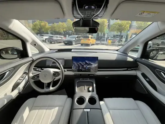 VOYAH Dream 2025 (14600 км)