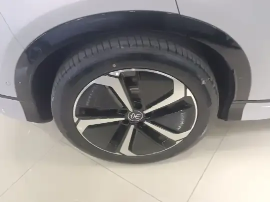 BYD Song L EV 2025 (400 км)