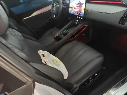 BYD Song L EV 2025 (42100 км)