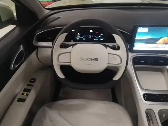 Geely Galaxy Geome 2025 (100 км)
