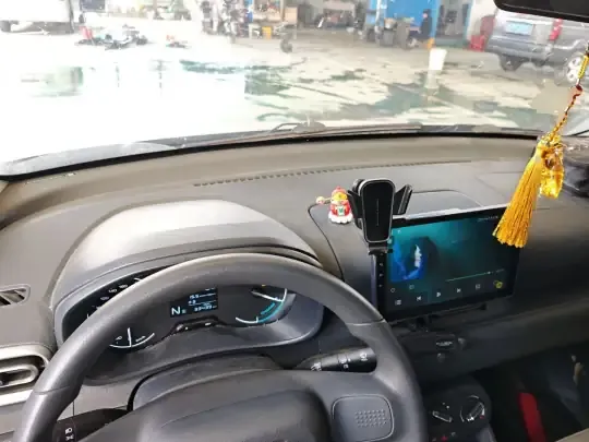Wuling Hongguang New Energy 2024 (33400 км)