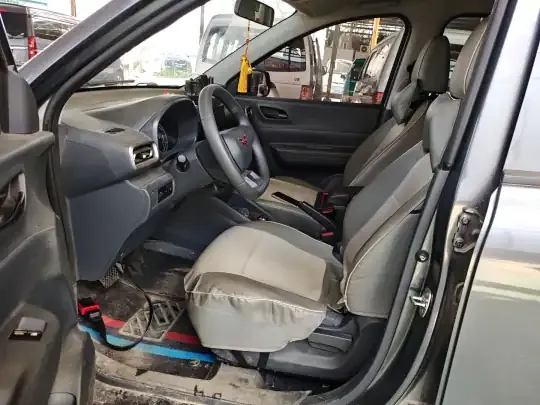 Wuling Hongguang New Energy 2024 (33400 км)