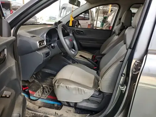 Wuling Hongguang New Energy 2024 (33400 км)