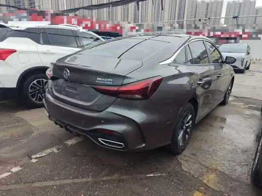 MG 5 2025 (5300 км)