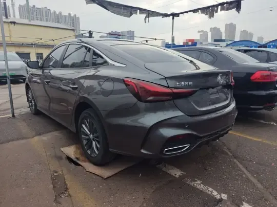 MG 5 2025 (5300 км)