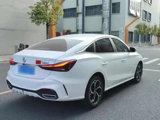 MG 5 2025 (1100 км)