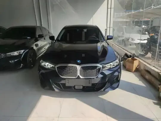 BMW i3 2025 (10600 км)