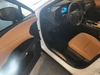 Lexus RX 2025 (7300 км)