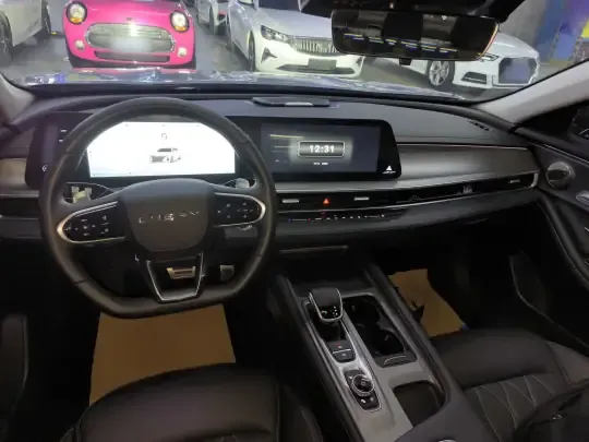 Chery Arrizo 8 2024 (13300 км)