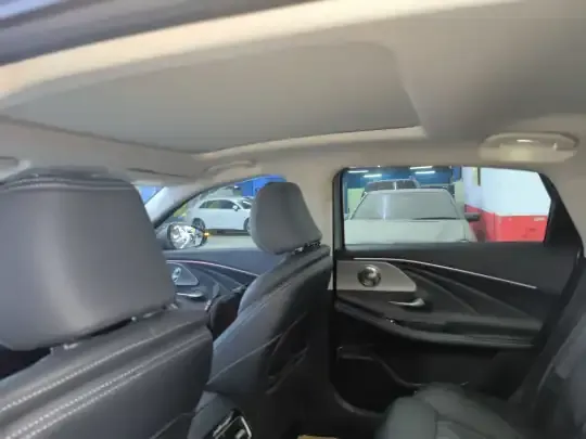Chery Arrizo 8 2024 (13300 км)