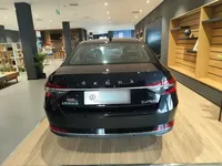 Skoda Superb 2025 (100 км)
