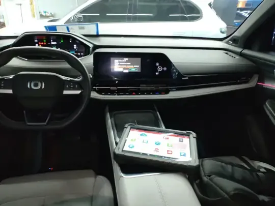 CHANGAN NEVO Q05 2025 (36200 км)
