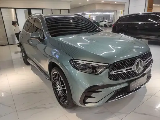 Mercedes-Benz GLC 2025 (14200 км)