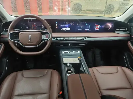 Lincoln Z 2025 (4400 км)