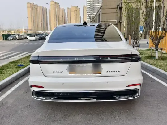 Lincoln Z 2025 (6700 км)