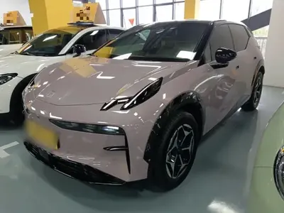 Zeekr X 2025 (4400 км)