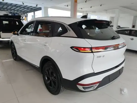 Bestune T90 2025 (900 км)