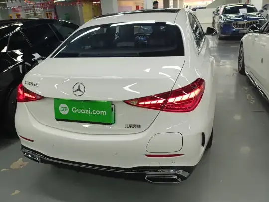 Mercedes-Benz C-Class New Energy 2025 (9800 км)