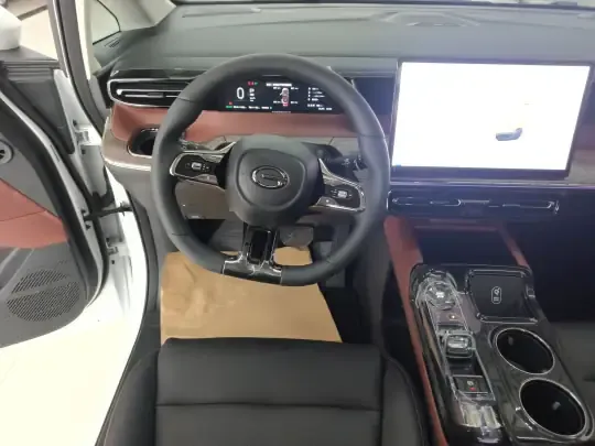GAC Trumpchi E8 New Energy 2024 (100 км)
