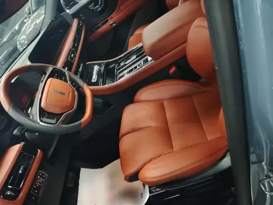 Lincoln Aviator 2024 (8300 км)
