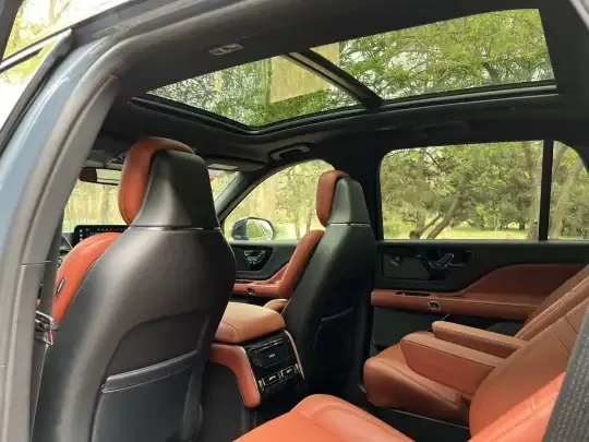 Lincoln Aviator 2024 (8300 км)