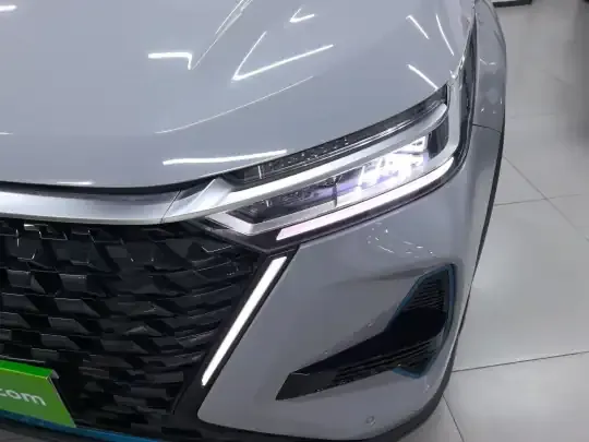 Chery Tiggo 8 PRO New Energy 2024 (300 км)