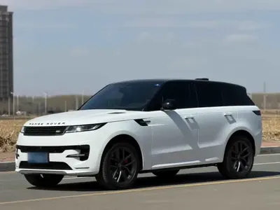 Land Rover Range Sport 2025 (3900 км)