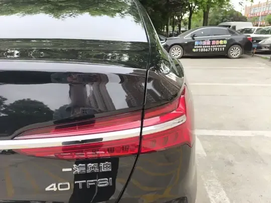 Audi A6L 2025 (18200 км)