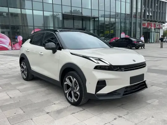 Lynk & Co 06 2025 (3800 км)