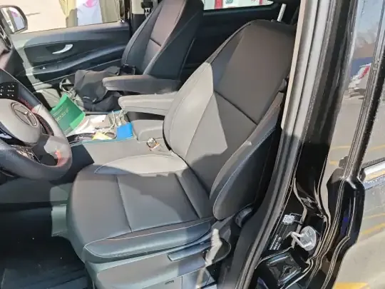 Mercedes-Benz Vito 2024 (18400 км)