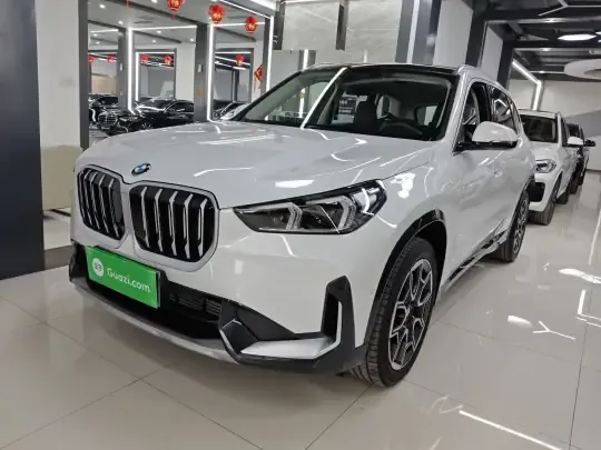 BMW X1 2024 (5600 км)