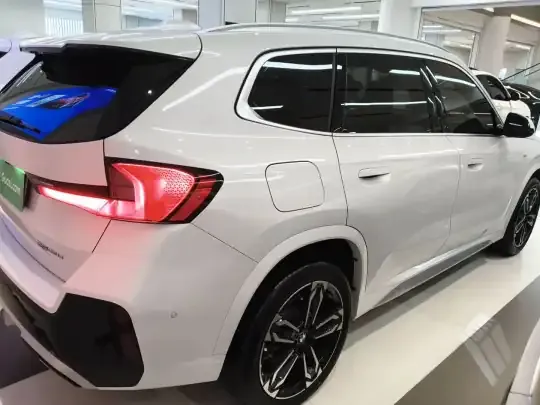 BMW X1 2024 (8100 км)