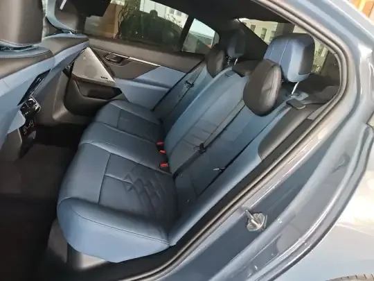 BMW i5 2025 (18800 км)