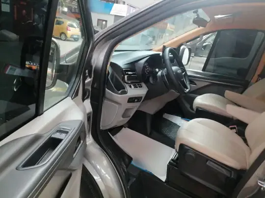 Iveco Fidato 2025 (10300 км)