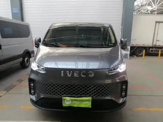 Iveco Fidato 2025 (10300 км)