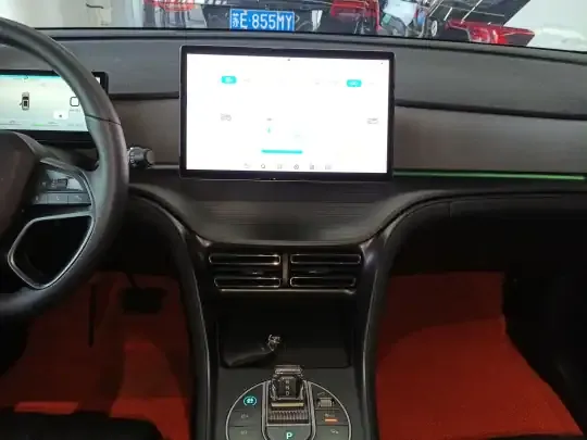 BYD Sealion 05 DM-i 2025 (15300 км)
