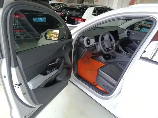 BYD Sealion 05 DM-i 2025 (15300 км)