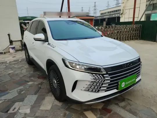 BYD Sealion 05 DM-i 2025 (12300 км)