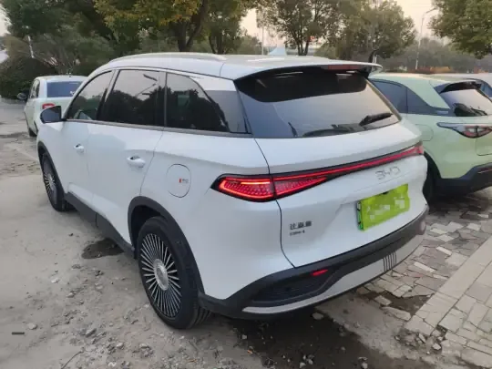 BYD Sealion 05 DM-i 2025 (12300 км)