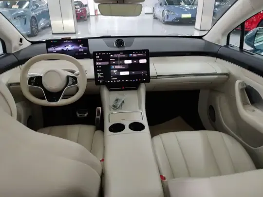 Hima Luxeed R7 2024 (18000 км)
