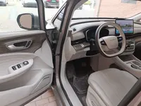 Roewe iMAX8 New Energy 2025 (1800 км)