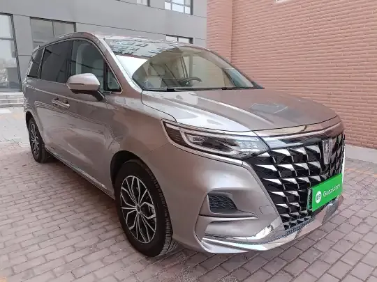 Roewe iMAX8 New Energy 2025 (1800 км)