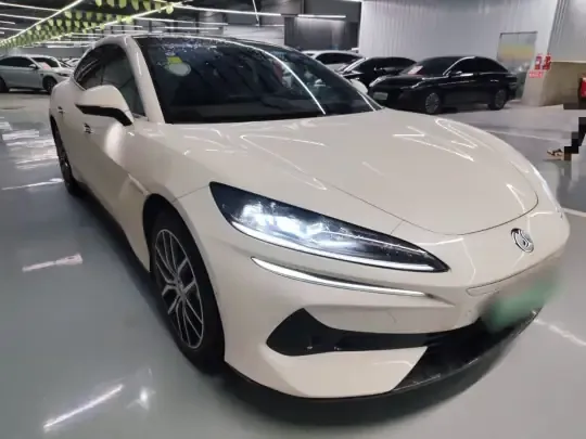 Denza Z9GT 2024 (1300 км)