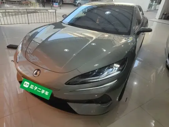 Denza Z9GT 2024 (10300 км)