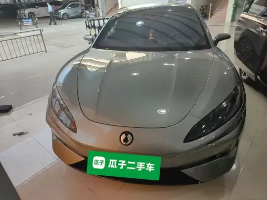 Denza Z9GT 2024 (10300 км)