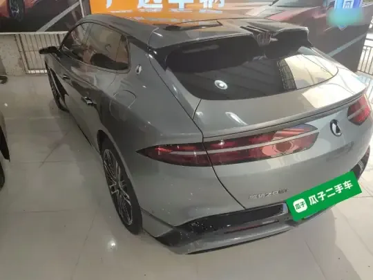 Denza Z9GT 2024 (10300 км)