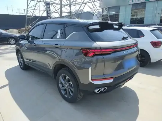 Geely Auto Coolray 2025 (1800 км)