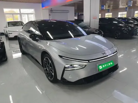 XPeng P7+ 2024 (7300 км)