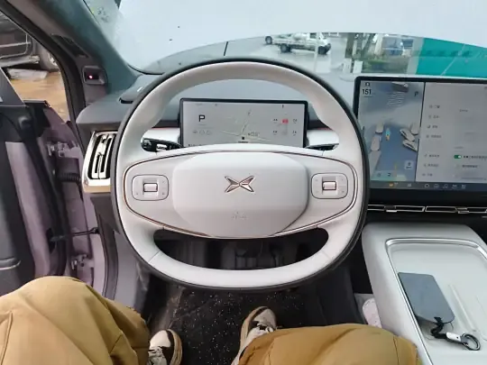 XPeng P7+ 2024 (7400 км)