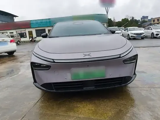 XPeng P7+ 2024 (7400 км)